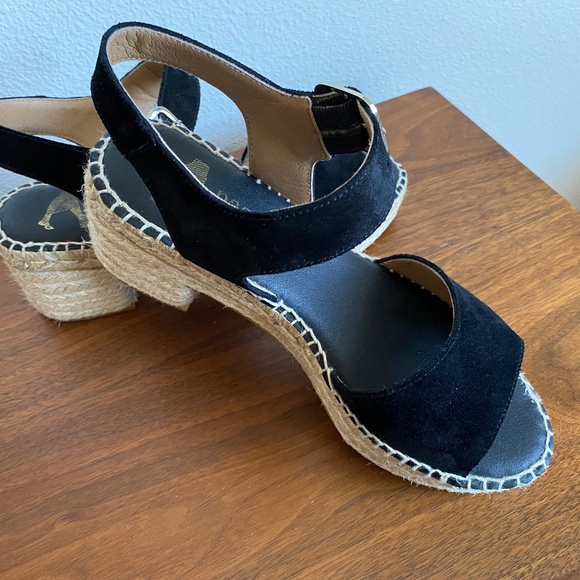 REDUCED! PASEART Espadrille Sandals Black Suede Size 7.5 EUC - Picture 1 of 8